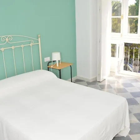 Cuatro Naciones Guest house Cadiz