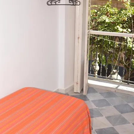 Cuatro Naciones Guest house Cadiz